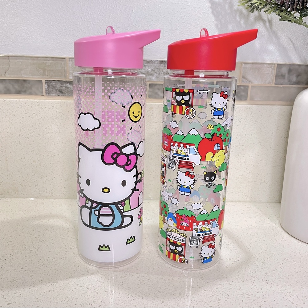 Sanrio Hello Kitty and Friends Water Bottle Set Pink Red Flip Top Straw 2 Pack